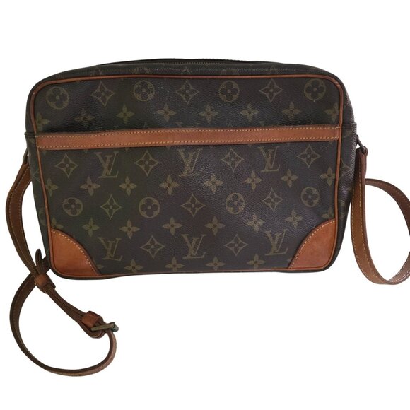 Louis Vuitton Monogram Trocadero 27 Shoulder Bag 12"x8"x3" Classic Coated - Picture 2 of 8